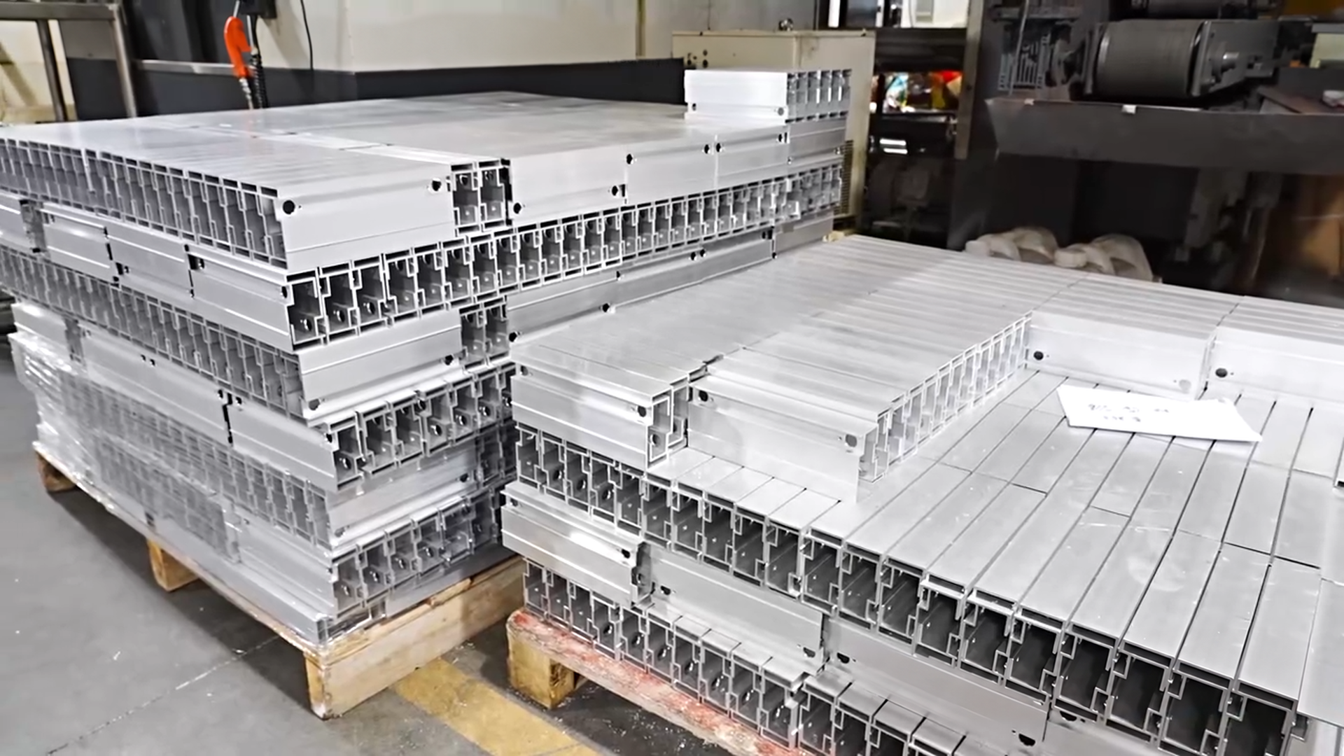 Aluminum Extrusion & Fabrication production equipment and components